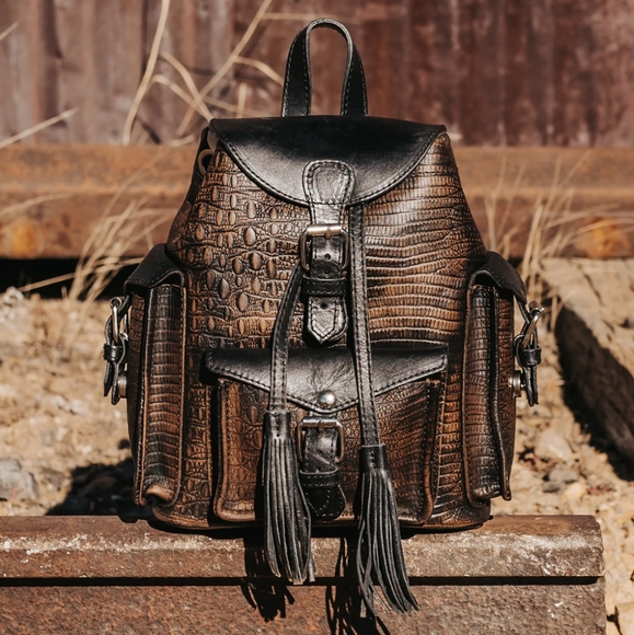 FreeBird by Steven BRETT Brown Distressed Backpack - Picture 2 of 11